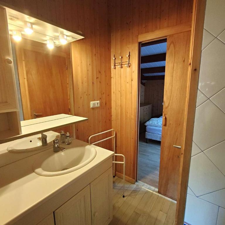 Villa en lisière de forêt avec jardin, à 1,5 km de l'Océan, idéale pour des vacances reposantes - Villa 3 Chambres - 18