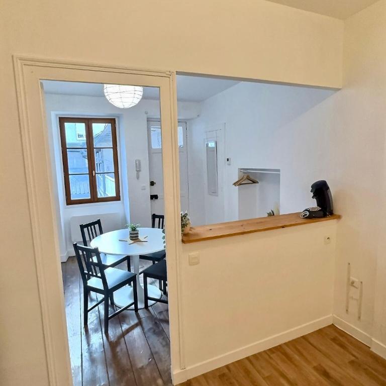 Wonderhost, le calme assuré en coeur de ville - Appartement 1 Chambre - 10