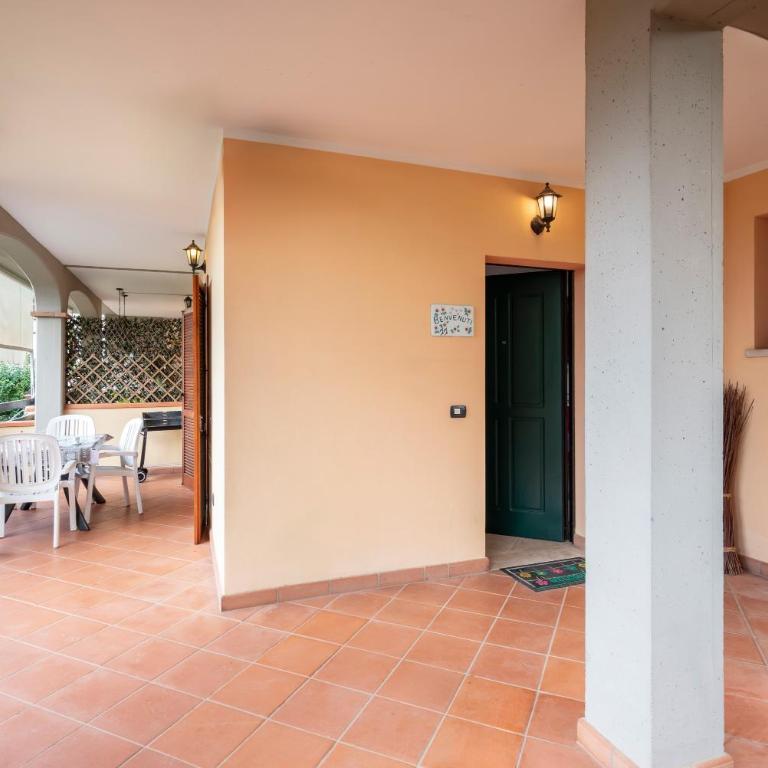 Follonica Apartments - Pool & Relax - Two-Bedroom Apartment with Terrace - 6