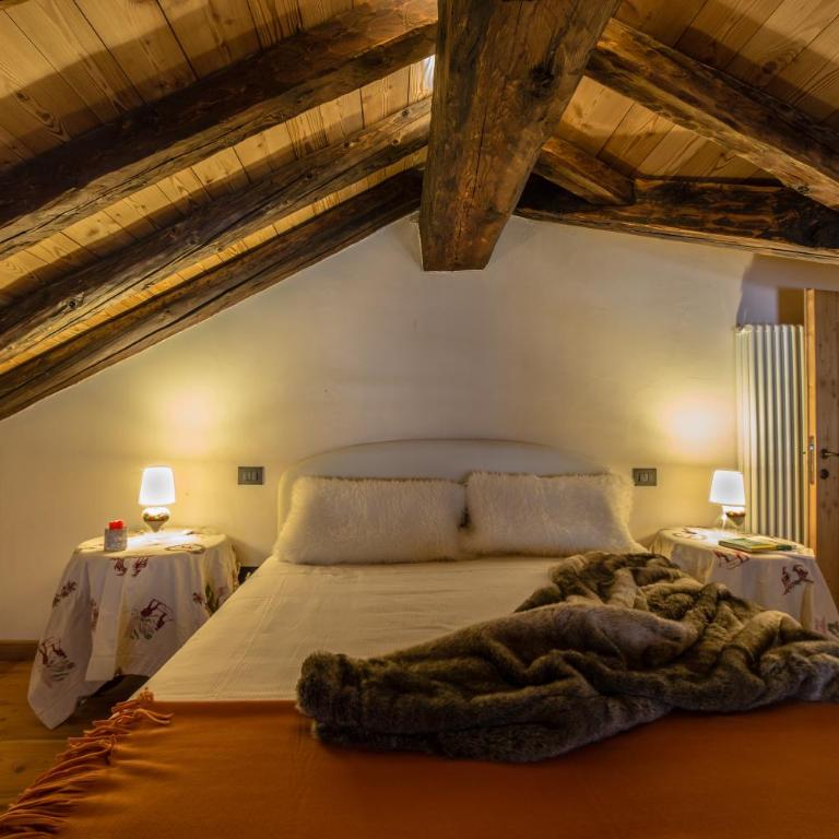 Historic Residenze Loo Bach - Appartamento con 2 Camere da Letto e Balcone - 3