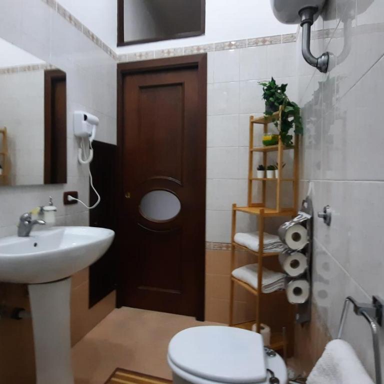 White Home 2 San Gregorio 14 - Appartamento con 1 Camera da Letto - 31
