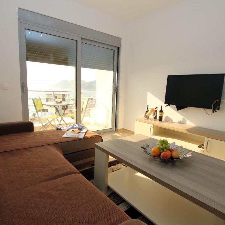 Apartmani Tajra Veliki Pijesak - One-Bedroom Apartment with Sea View - 9