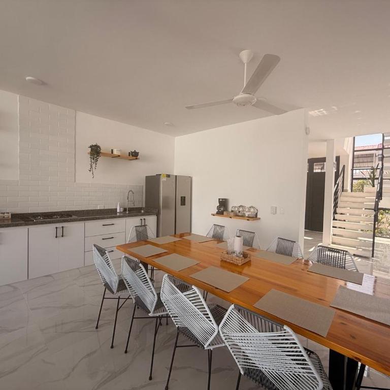 Hermosa Casa de Verano piscina privada 12 personas Ricaurte - Villa - 16