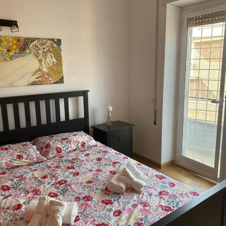 Attico con balcone - Appartamento con 1 Camera da Letto - 4