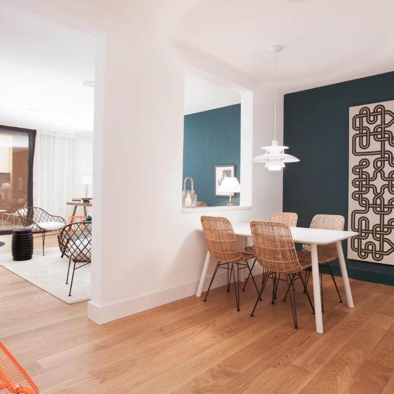 En Casa de Girona 17 - Two-Bedroom Premium Apartment with Terrace - 13