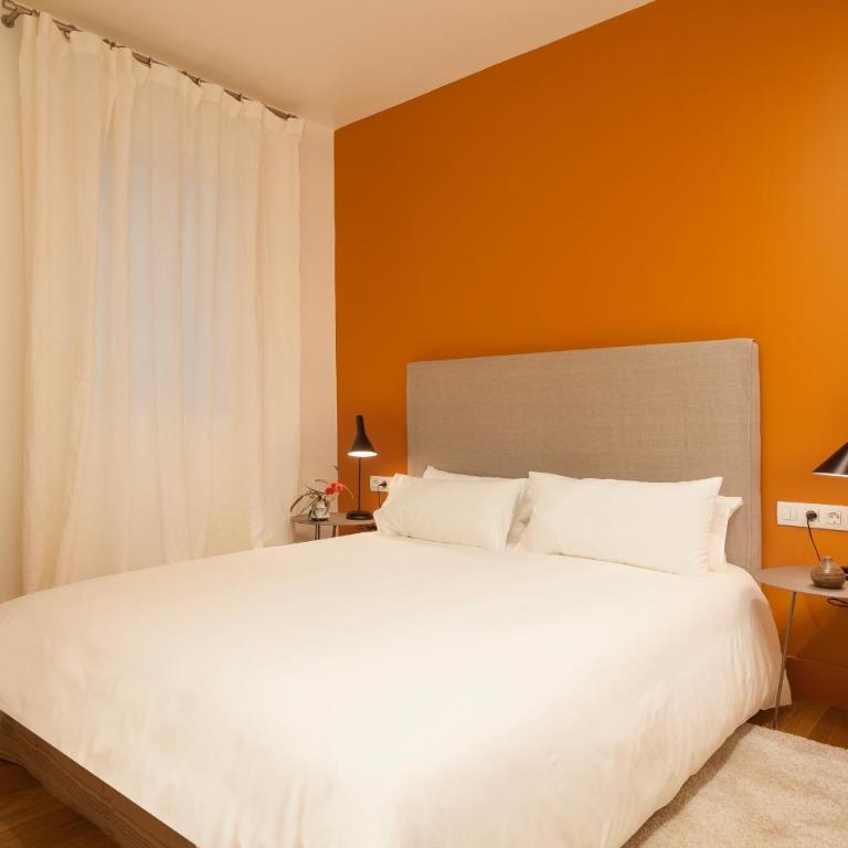 En Casa de Girona 17 - Two-Bedroom Deluxe Apartment with Terrace - 10