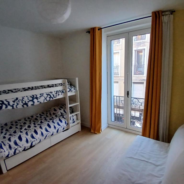 Beau 3 pièces climatisé vue Canal idéalement situé Centre Ville - Apartment mit 2 Schlafzimmern - 12