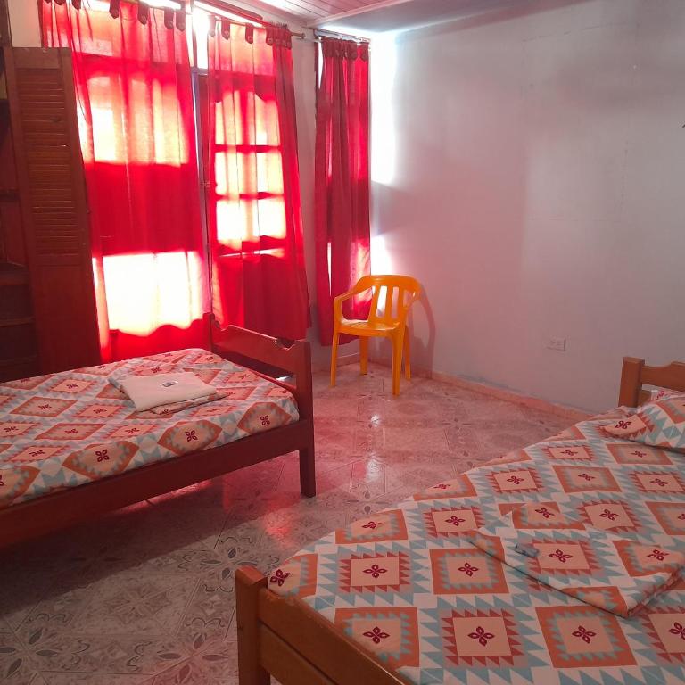 Hospedaje los CRUZ - Habitación Doble - 2 camas - 1