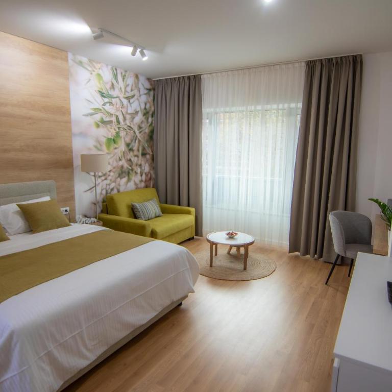 Momento Studio Apartments - Deluxe Studio - 1