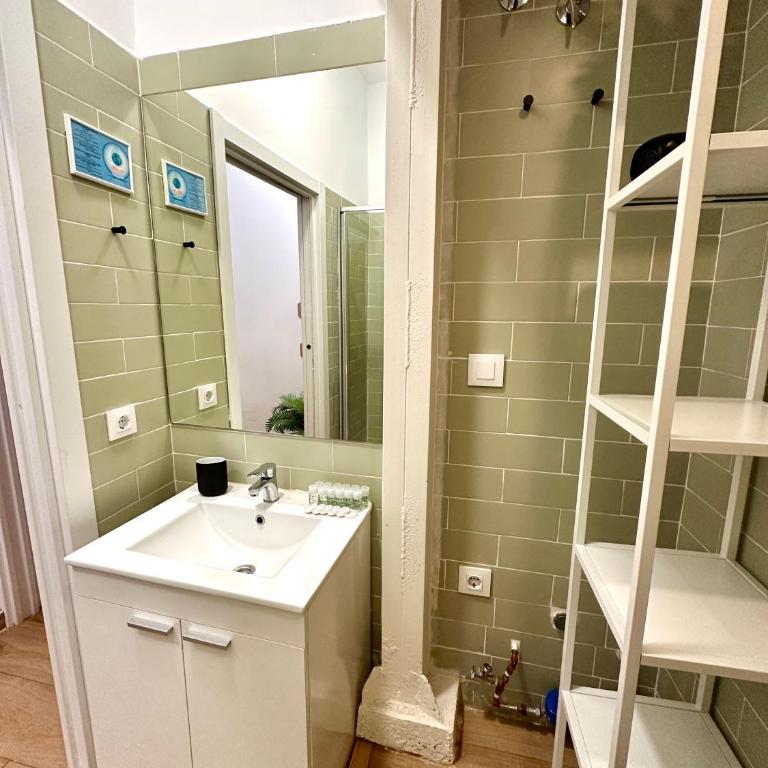 WAKAFLATS 1, Centro Madrid, Chueca, SB - Two-Bedroom Apartment - 23