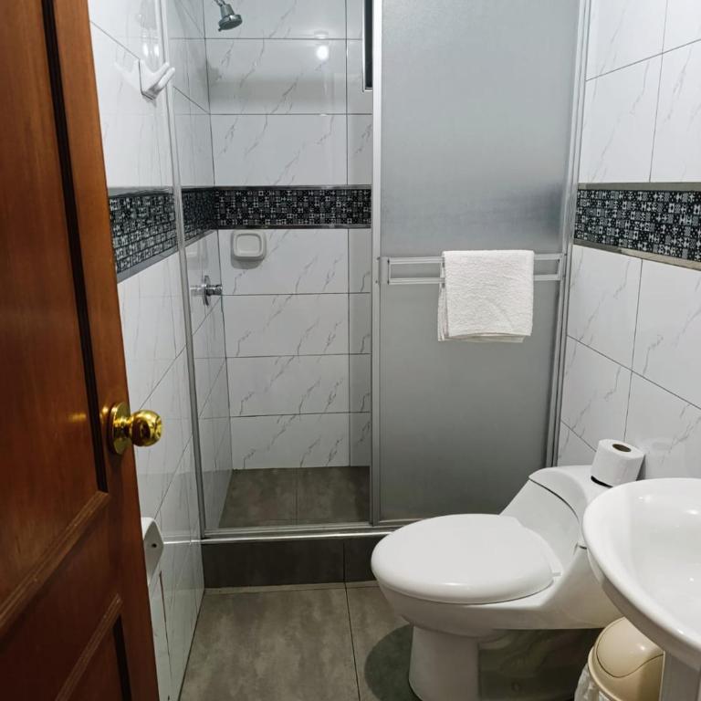 Casona Blanca - Double Room with Private Bathroom - 10