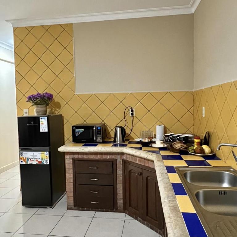 Casa de huéspedes Maracuyá - Four-Bedroom House - 13