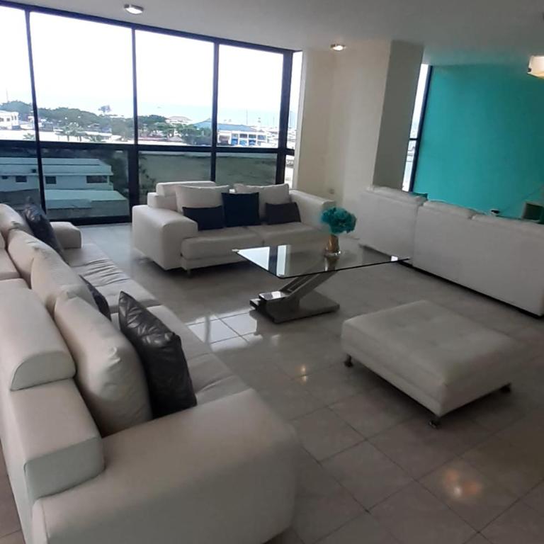 Departamento en Salinas Hermosa vista - Three-Bedroom Apartment - 18