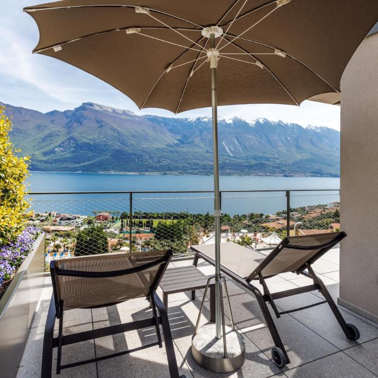 LLAC Living Nature Hotel - Suite con Balcone, Vista Lago e Vasca Idromassaggio - 25