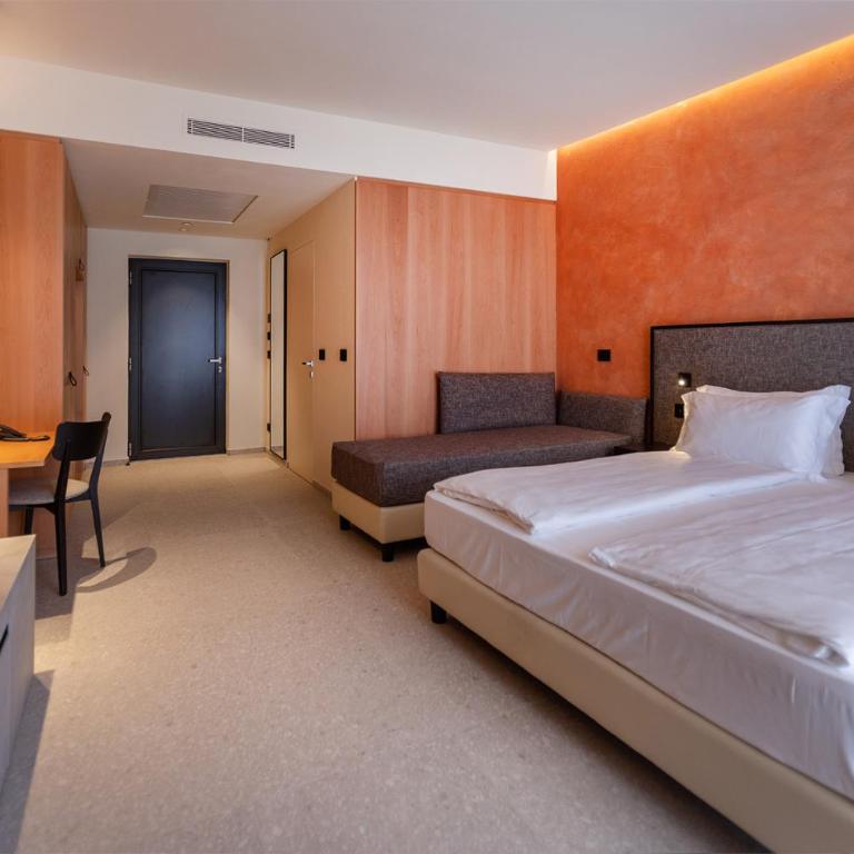LLAC Living Nature Hotel - Junior Suite con Balcone, Vista Lago Panoramica e Vasca Idromassaggio - 14