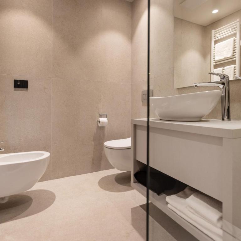 LLAC Living Nature Hotel - Junior Suite con Balcone, Vista Lago e Vasca Idromassaggio - 16