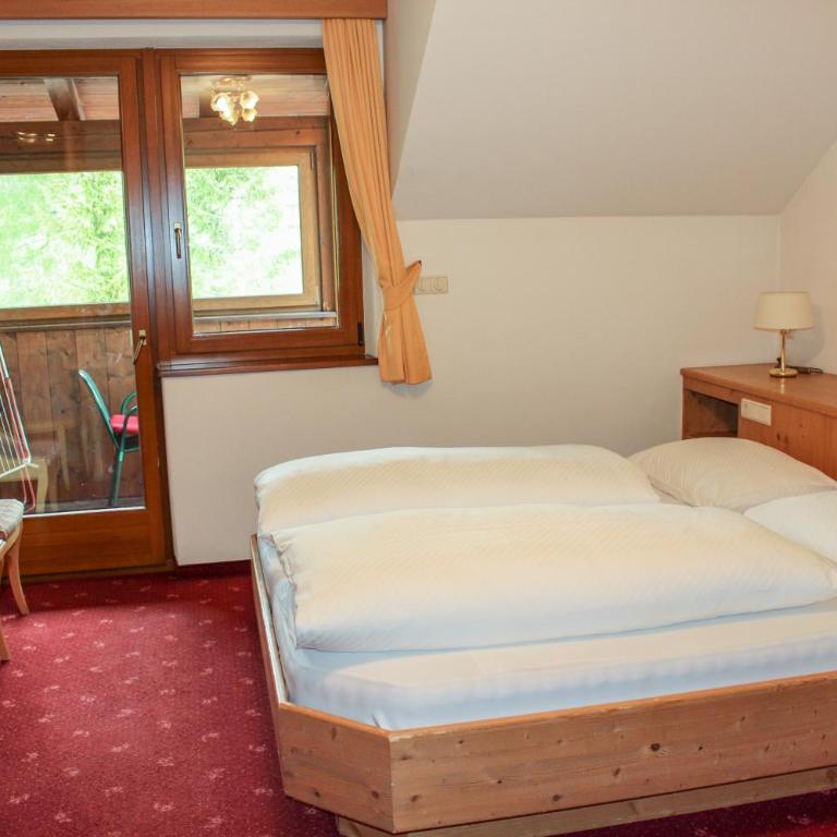 Berghotel zum Zirm - Doppelzimmer mit Balkon - 7