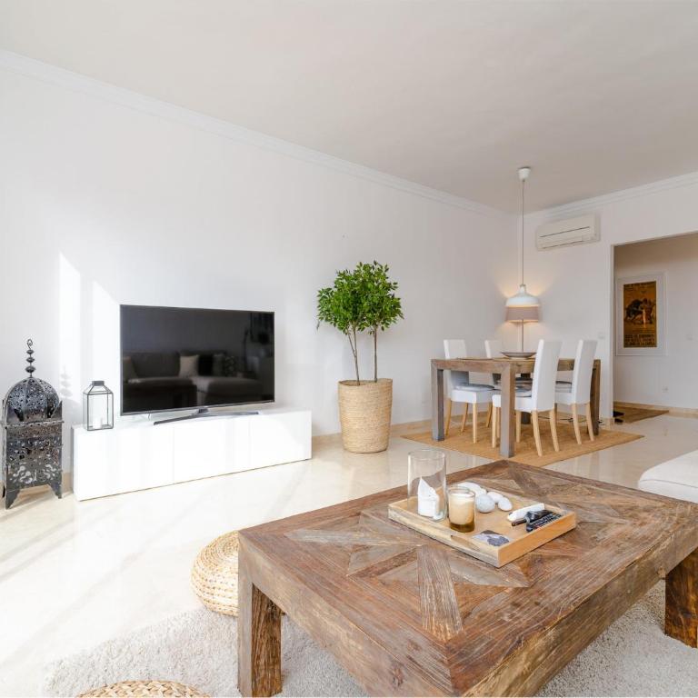 Apartment Marbella 100m from Beach - Two-Bedroom Apartment - 18