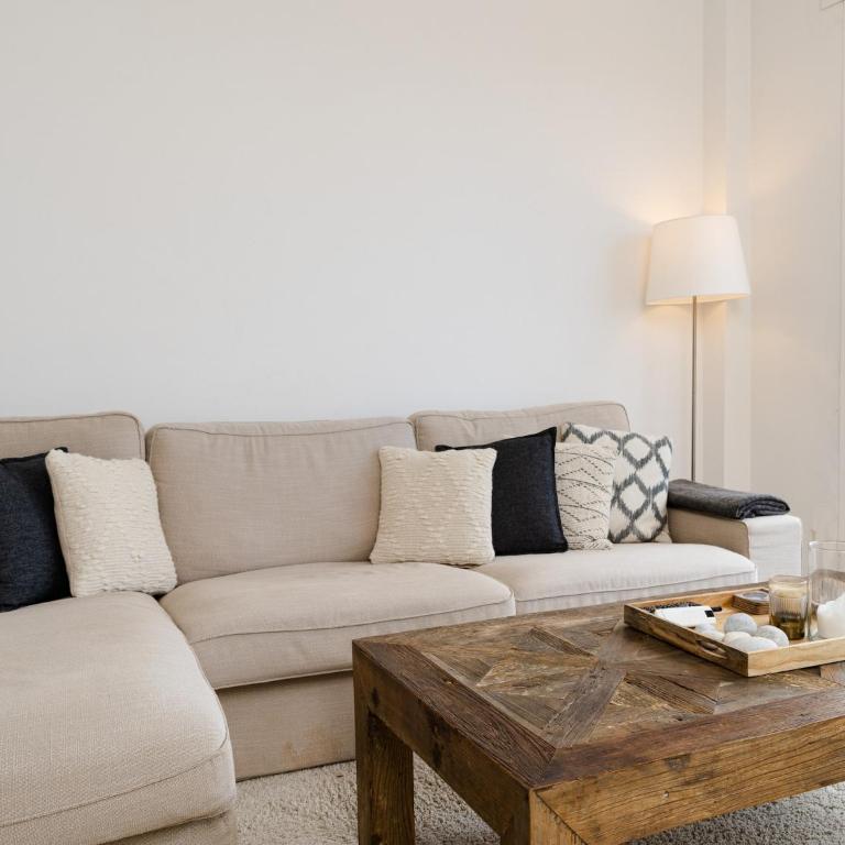 Apartment Marbella 100m from Beach - Two-Bedroom Apartment - 11