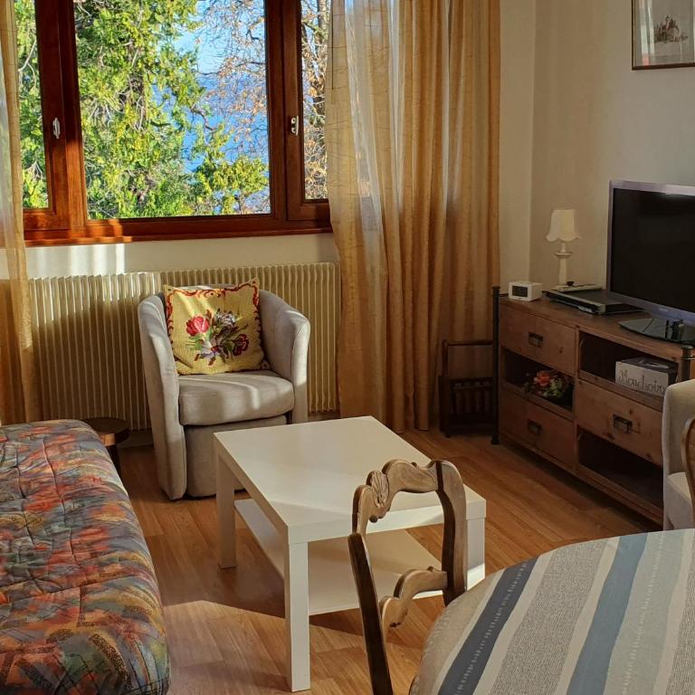 Charmant appartement proche du lac avec Wi-Fi et parking à Évian-les-Bains - Apartment mit 2 Schlafzimmern - 11