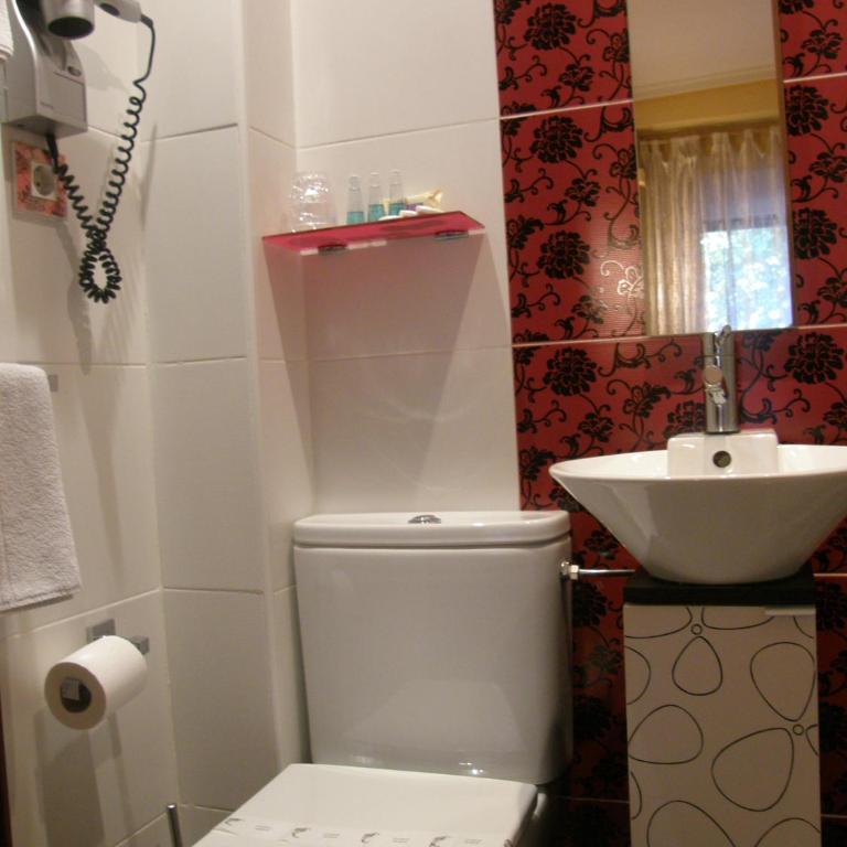 Hostal Goya Suites - Habitación Doble - 1 o 2 camas - 3
