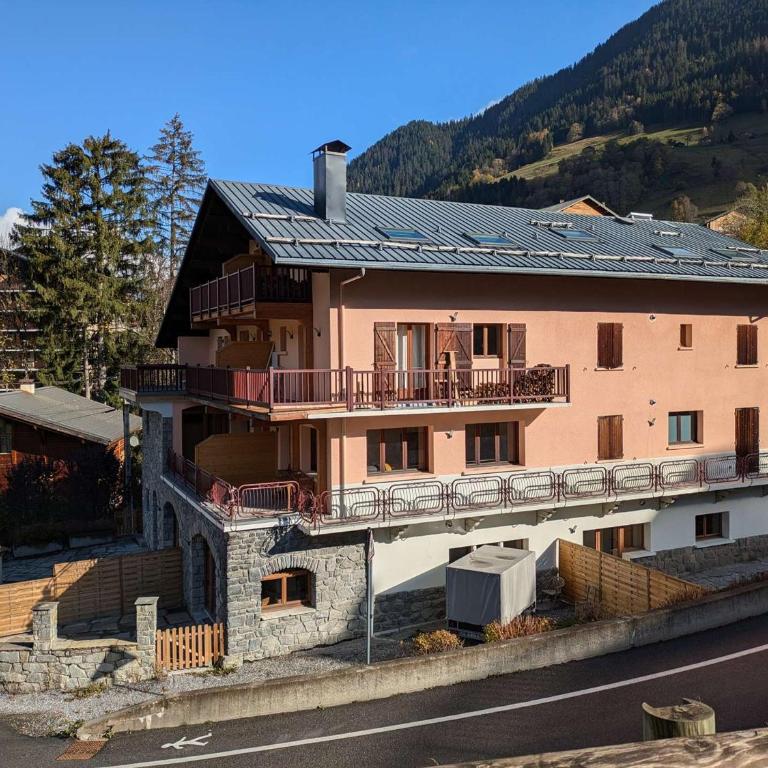Appartement rénové pied des pistes - 2 ch - 6 pers - Parking - Arêches-Beaufort - FR-1-342-324 - Apartment - 3