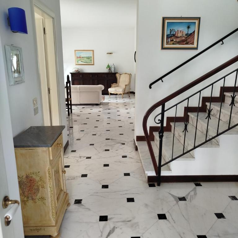 Casa Rosella - Casa Vacanze con 4 Camere da Letto - 5