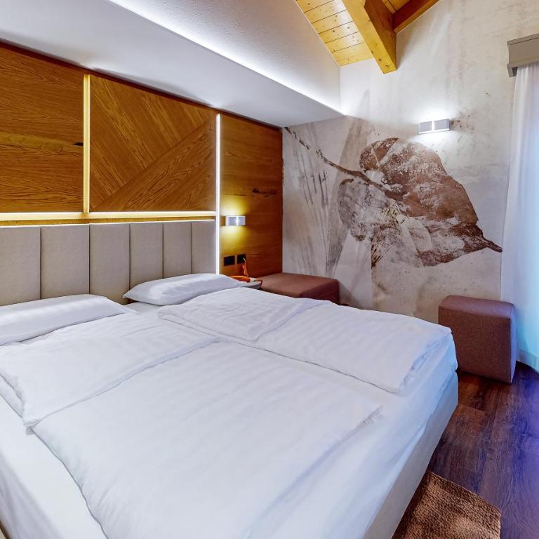 Hotel Madonna delle Nevi - Suite Deluxe - 1