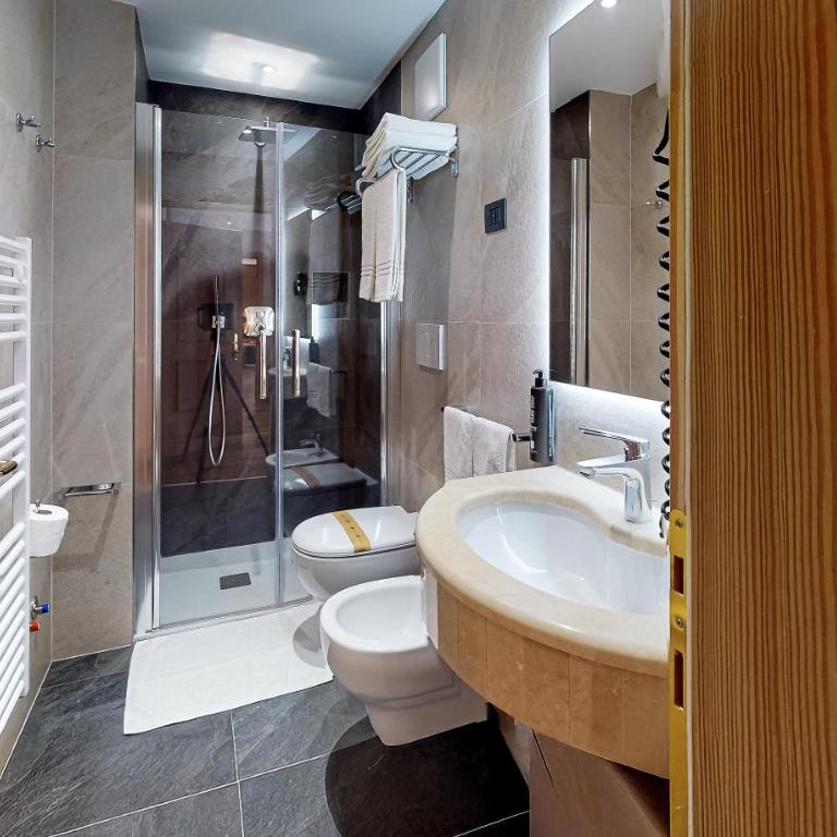 Hotel Madonna delle Nevi - Suite con Terrazza - 1
