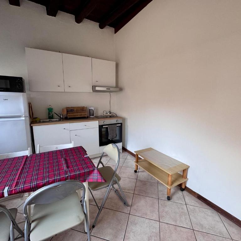 La corte friulana in centro a Udine 5 Posti Letto - Appartamento con 1 Camera da Letto - 3