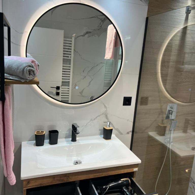 Apartment Samy - One-Bedroom Apartment - 32