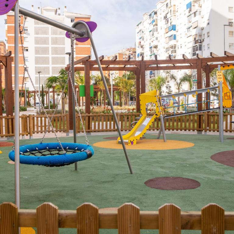 Apartamiento con naranjas - Apartamento de 3 dormitorios - 52