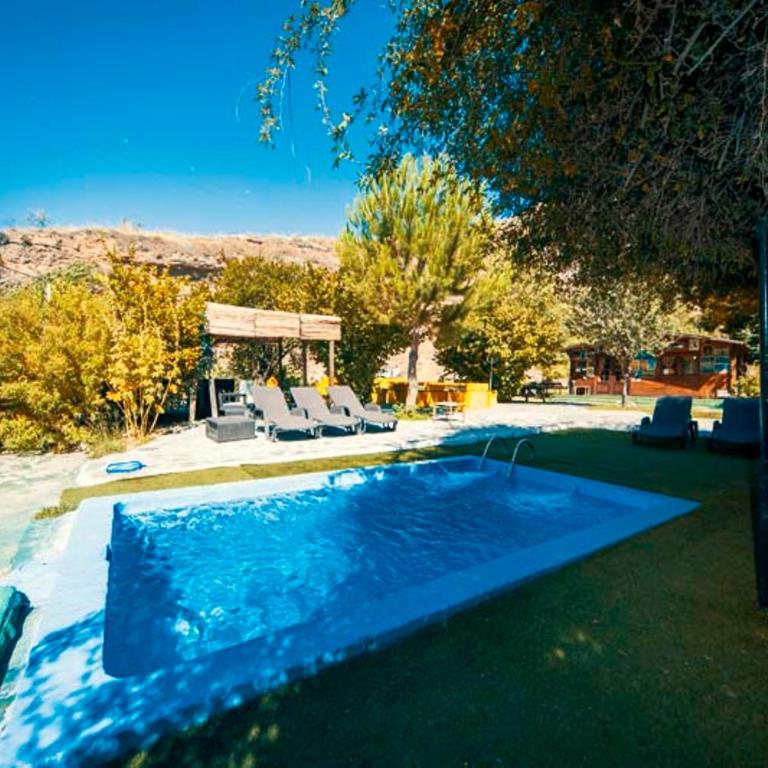 Alhambra Villa - Eight-Bedroom House - 6