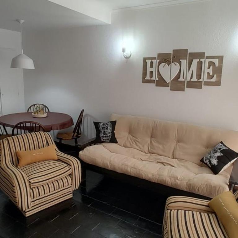 Cómodo departamento en Mogotes - Apartamento de 3 dormitorios - 1