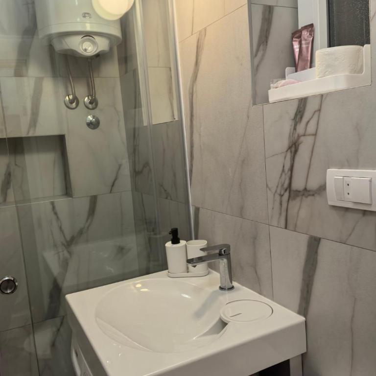 Olmo - Apartman sa 1 Spavaćom Sobom - 2