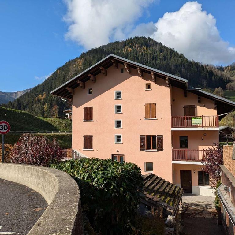 Appartement rénové pied des pistes - 2 ch - 6 pers - Parking - Arêches-Beaufort - FR-1-342-324 - Apartment - 9