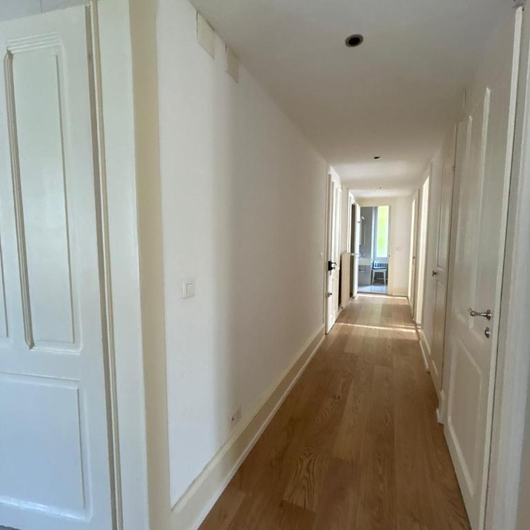 Le nid de Montreux - Three-Bedroom Apartment - 6