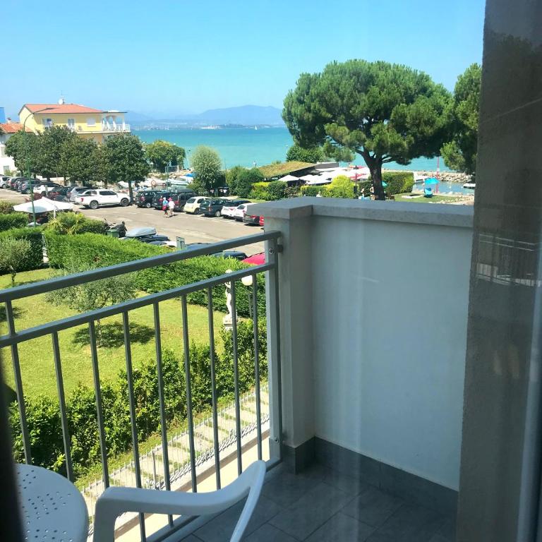 Casa Martori Lake View Rooms - Camera Matrimoniale con Balcone - 7