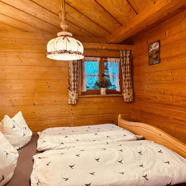 Almbrünnerl die Almhütte auf der Raffner Alm - Ferienhaus - 8
