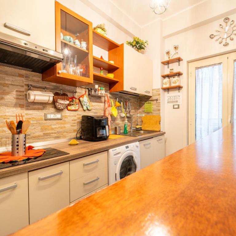 Catina Domus - Triple Room with Private Bathroom - 13