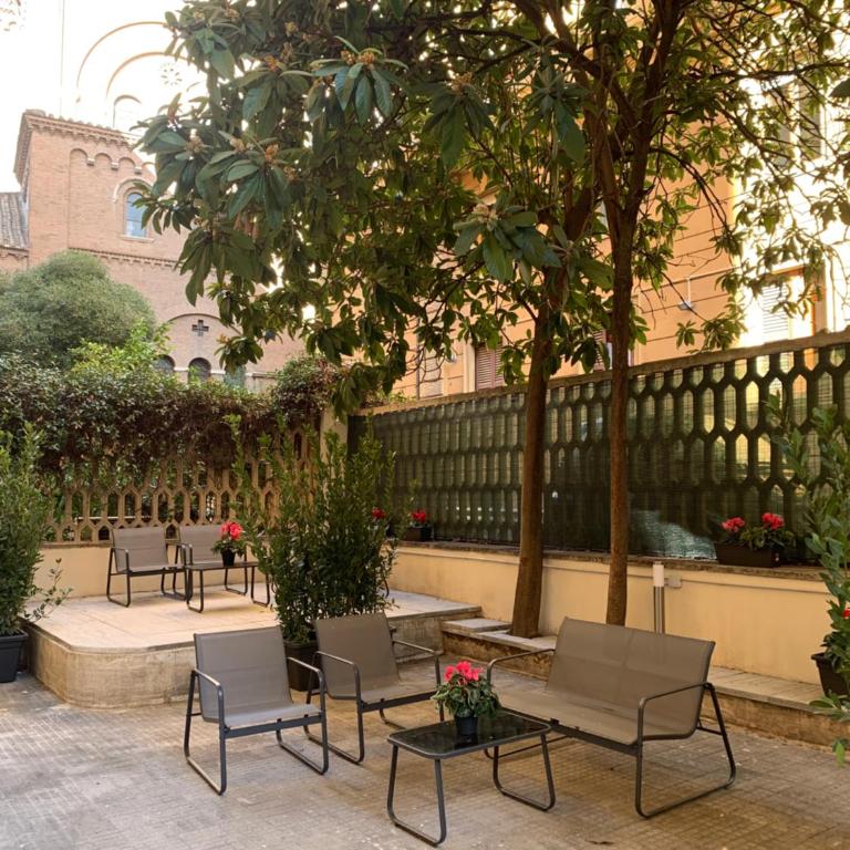 C2 Top Class Apartment, 2 camere da letto con giardino in zona Via Veneto distante 15 minuti a piedi da Fontana di Trevi - Appartamento con 2 Camere da Letto - 22