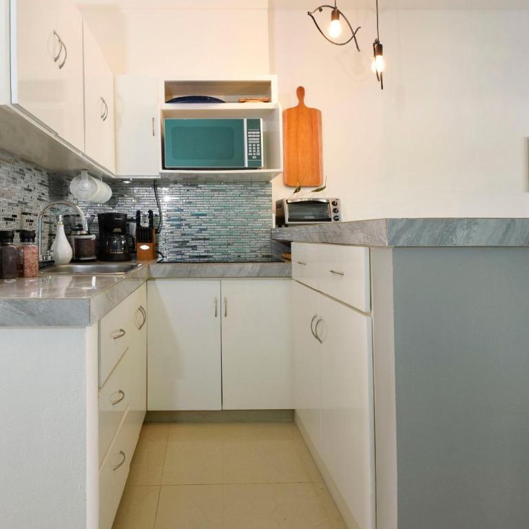Pool, Near Marinas, Reefs, Family Fun, 2BR Condo, Main Level - Casa de 2 dormitorios - 24