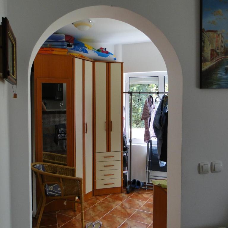 Holiday Home Mikki - Four-Bedroom House - 23
