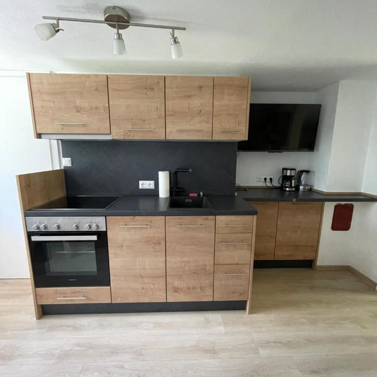 Dark Sky TWO - One-Bedroom House - 10