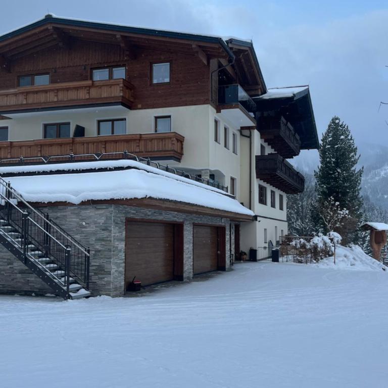 Hornergut - Two-Bedroom Apartment with Terrace - 25