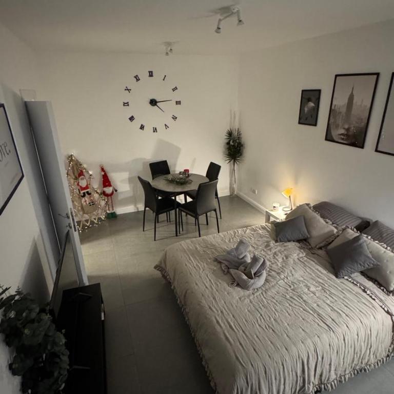 LUNI Apartmants Vracar - Luksuzna Trokrevetna Soba - 12