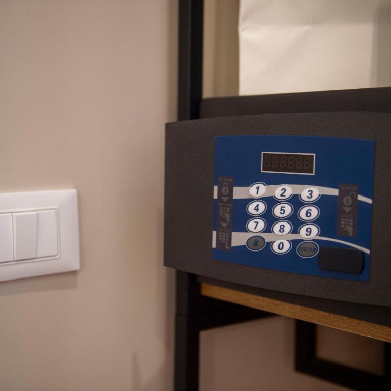 Hotel AD Suites Nazionale - Camera Matrimoniale Economy - 6