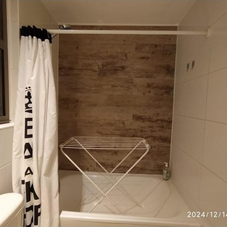 Cómodo departamento en Escuela Militar, Las Condes - One-Bedroom Apartment - 29