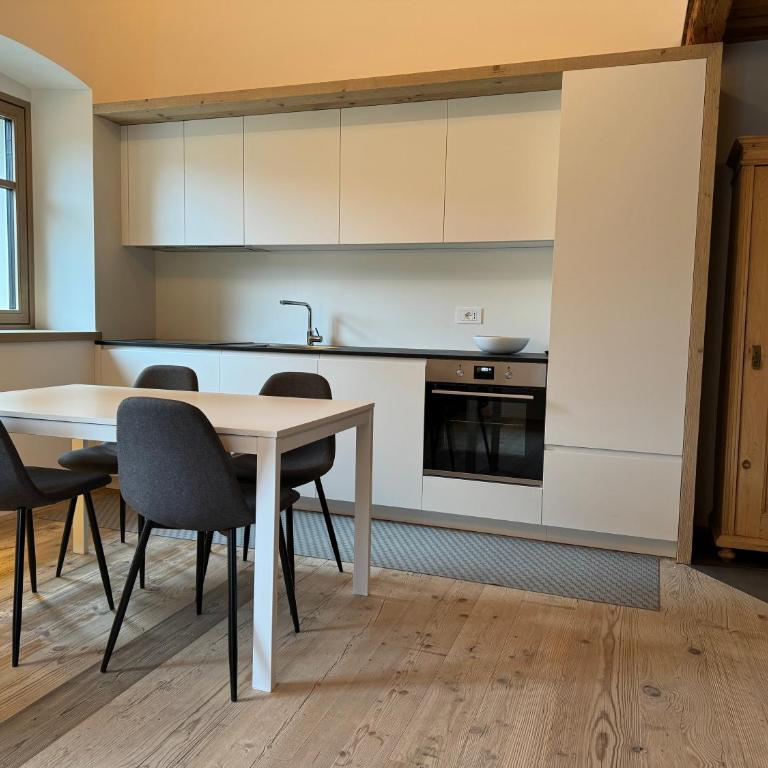 Alpen Chic - Appartamento con 2 Camere da Letto - 2