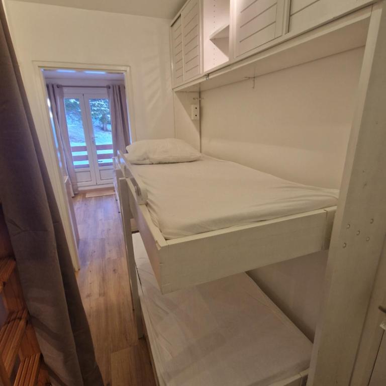 Centre Station - La Vallée Blanche 2 - La Foux - Two-Bedroom Apartment - 19